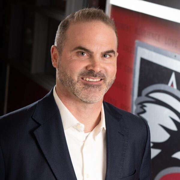 Scott Von Rueden ’07