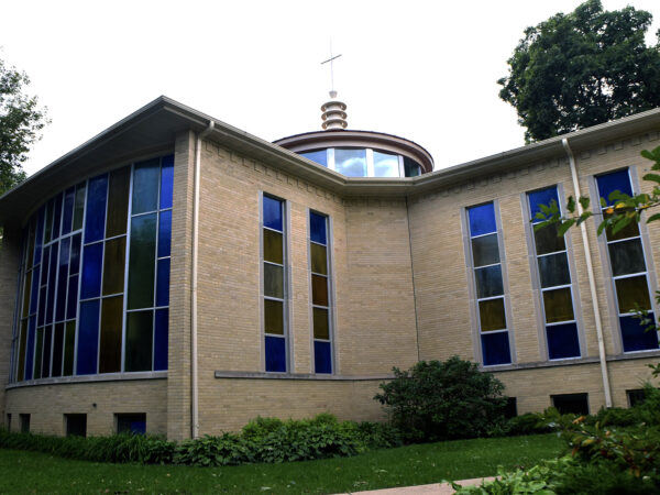 a building with a round roof