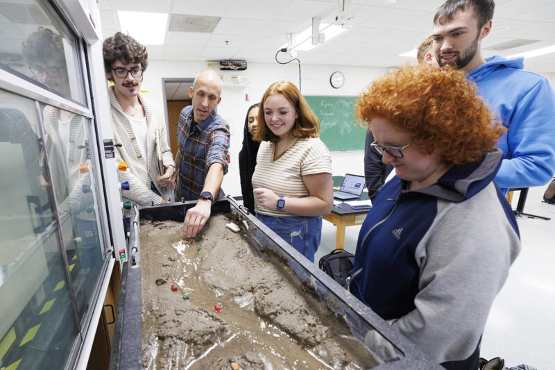 teacher teaching students
